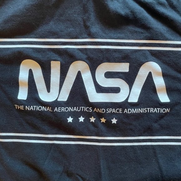 NASA cropped T-shirt - Picture 2 of 2